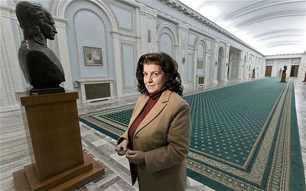 Anca-Petrescu_2721023b